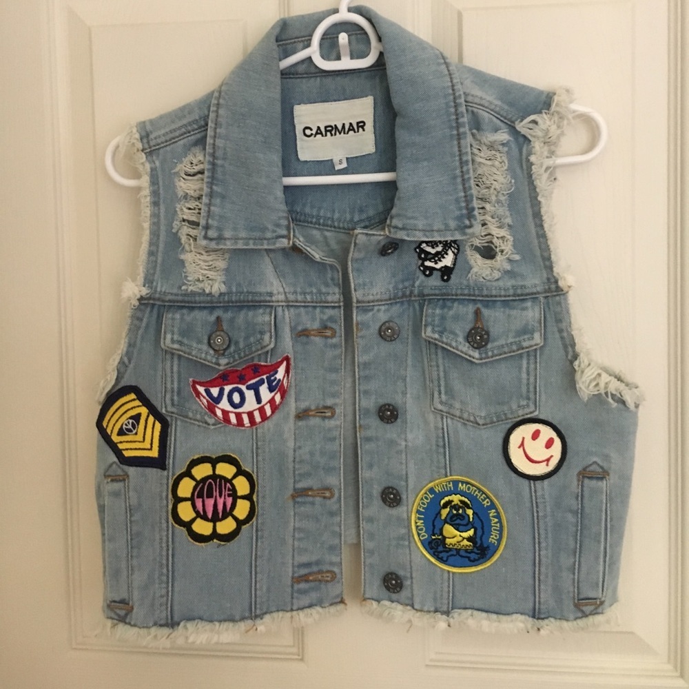 Cropped denim‎ vest from LF